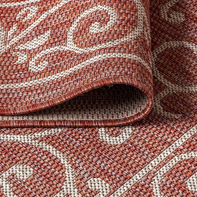 JONATHAN Y SMB106B-5R Charleston Vintage Filigree Textured Weave Indoor Outdoor Area Rug Classic Coastal Easy-Cleaning Bedroom Kitchen Backyard Patio Non Shedding, 5' Round, Red/Beige