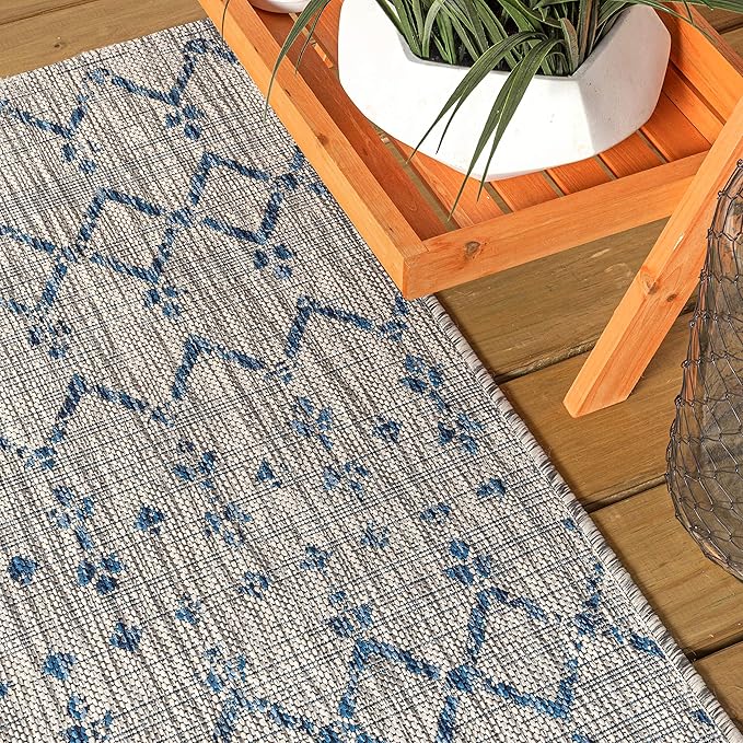 JONATHAN Y SMB108A-3R Ourika Moroccan Geometric Textured Weave Indoor/Outdoor Area Rug, Bohemian, Scandinavian for Bedroom, Kitchen, Living Room, Easy-Cleaning, Light Gray/Navy, 3' Round