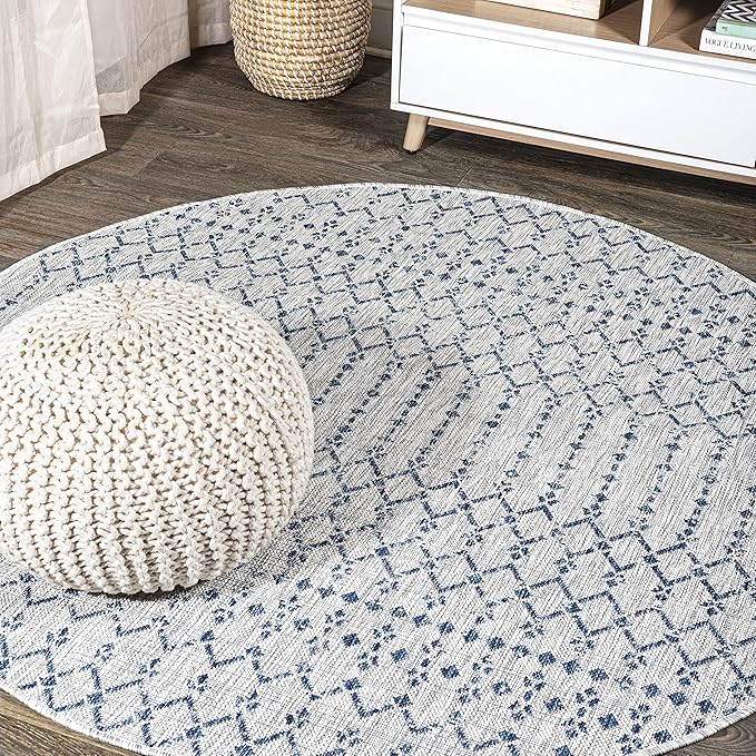 JONATHAN Y SMB108A-5R Ourika Moroccan Geometric Textured Weave Indoor Outdoor Area Rug, Bohemian, Rustic, Scandinavian Easy Clean,Bedroom,Kitchen,Backyard,Patio, Non-Shed, Light Gray/Navy, 5' Round