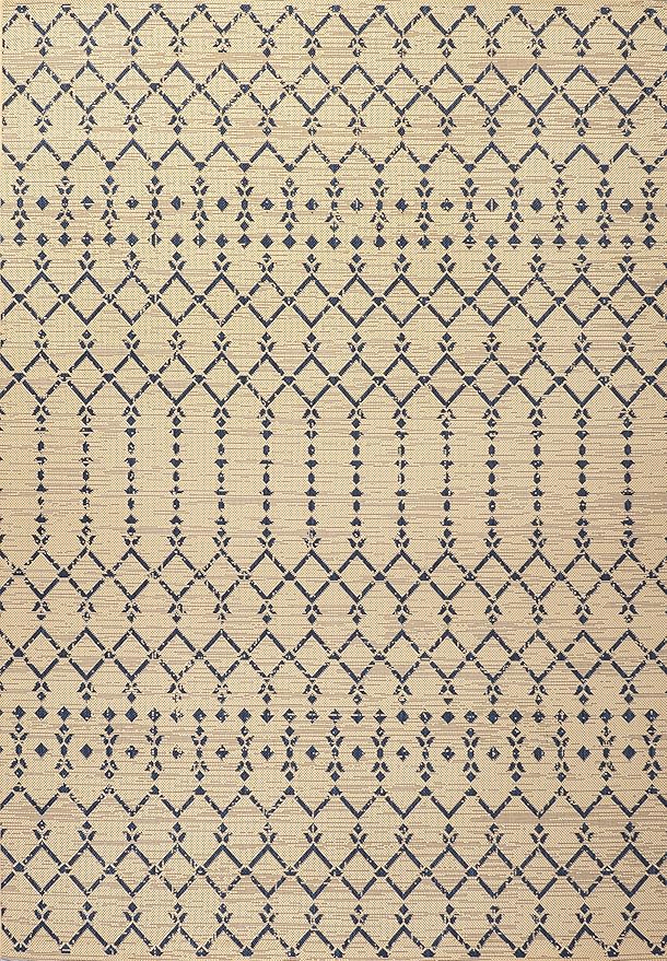 JONATHAN Y Moroccan Geometric Indoor Outdoor Area Rug 4X6 Beige/Navy, Ourika Textured Weave for Backyard, Patio, Porch, Easy-Cleaning, High Traffic, Pet-Friendly, Non-Shedding (SMB108H-4)