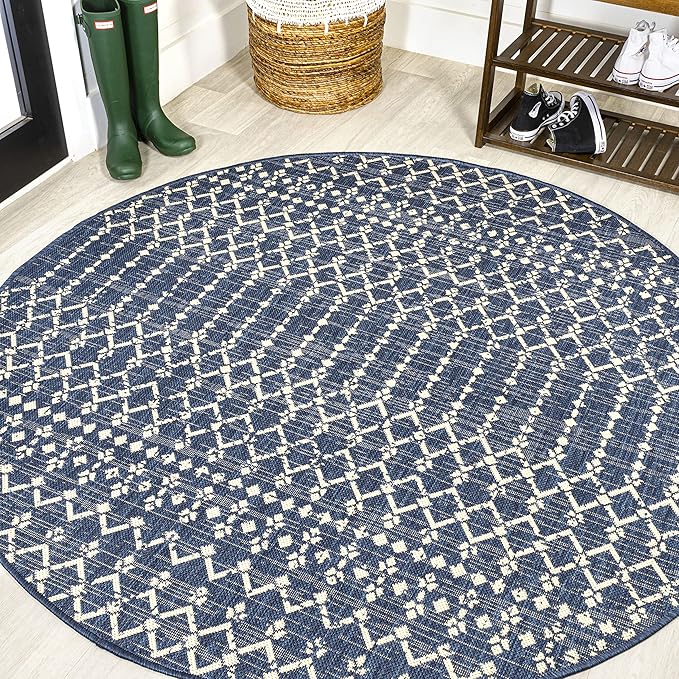 JONATHAN Y SMB108K-5R Ourika Moroccan Geometric Textured Weave Indoor Outdoor Area Rug, Bohemian Coastal Traditional Easy Cleaning,Bedroom,Kitchen,Backyard,Patio,Non Shedding, 5' Round, Navy/Beige