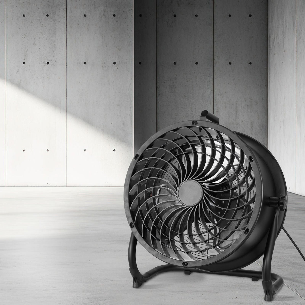 Floor Fan, 3 Speeds High Velocity Heavy Duty 14 Inch Industrial Fan, 2520 CFM 360° Adjustable Tilt 23.62 ft/sec Airflow Large Metal Fan, for Home, Gym, Office, Garage, Commercial Shop & Bedroom