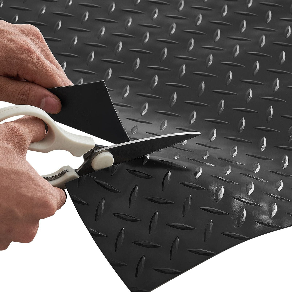 Garage Floor Roll, 7.5 x 17 ft Garage Flooring Mat, 2.2 mm Thickened PVC Diamond Plate Floor Protector Mat with Double-sided Tape, Non-Slip, Easy to Clean for Warehouse, Gyms, Trailer, Black