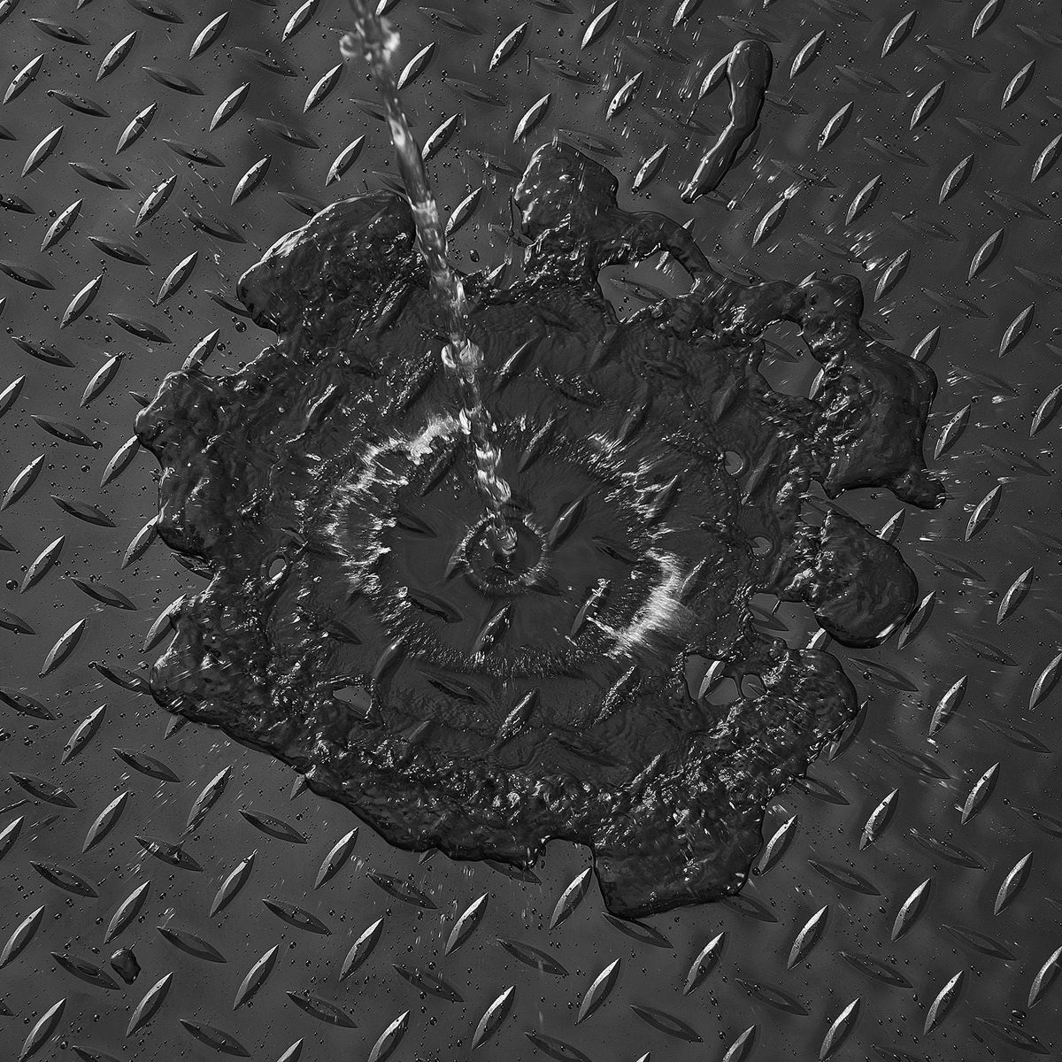 Garage Floor Roll, 7.5 x 17 ft Garage Flooring Mat, 2.2 mm Thickened PVC Diamond Plate Floor Protector Mat with Double-sided Tape, Non-Slip, Easy to Clean for Warehouse, Gyms, Trailer, Black