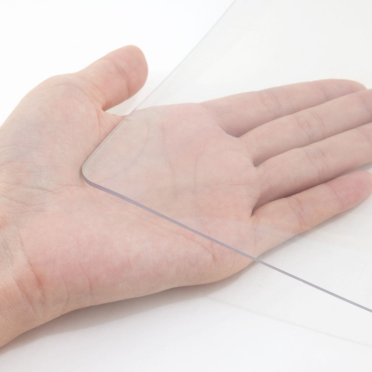 Plastic Table Cover 36 x 60 Inch, 2 mm Thick Clear Table Protector, Rectangle Clear Desk Mat, Waterproof & Easy Cleaning for Office Dresser Night Stand